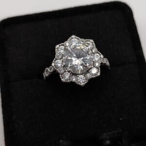 Silver Tone Pave Halo Flower Clear Crystal Statement Engagement Ring Size 7